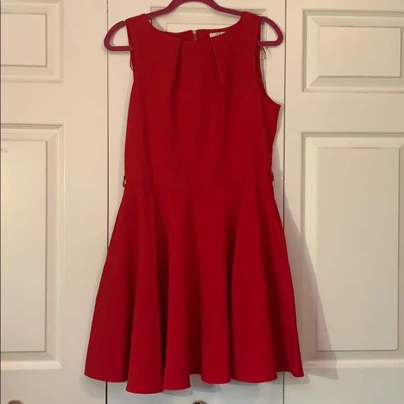 Closet Dresses & Skirts - Fit and flare red dress size 10